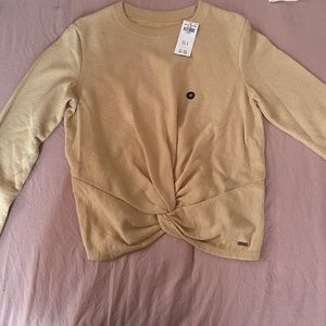 Hollister sweater
